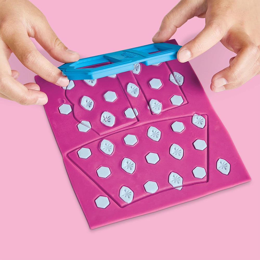Play-Doh Barbie Gems & Ribbons Glam
